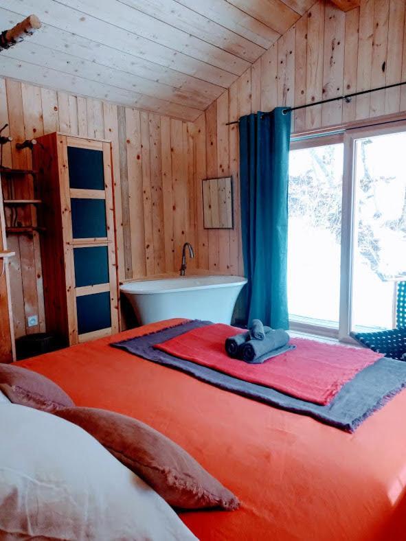 Le Chalet Du Blanc Spa Yoga アイヨン・ル・ジュンヌ エクステリア 写真