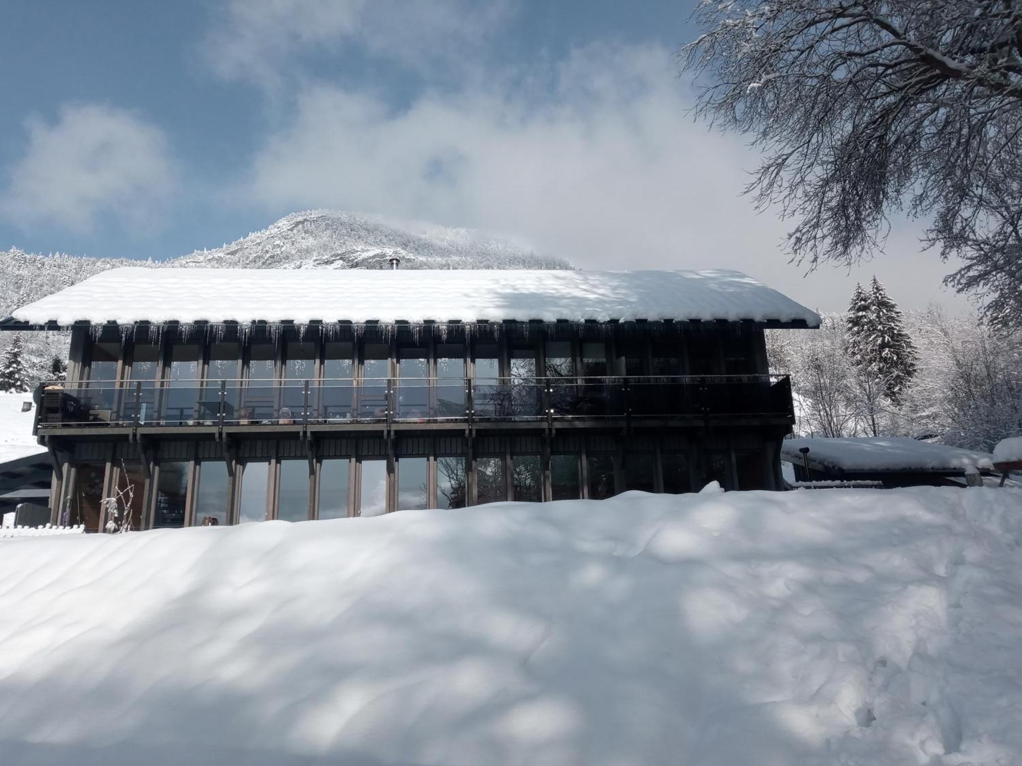 Le Chalet Du Blanc Spa Yoga アイヨン・ル・ジュンヌ エクステリア 写真