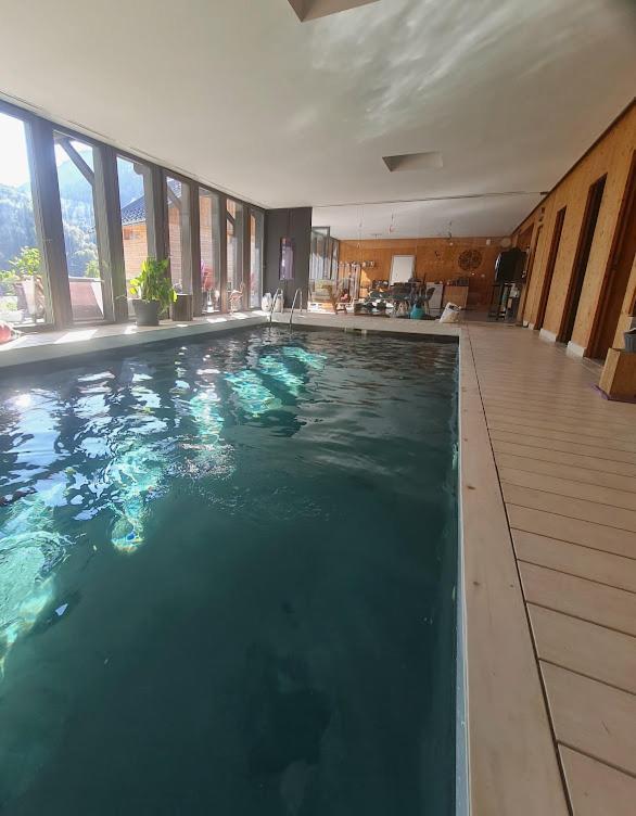 Le Chalet Du Blanc Spa Yoga アイヨン・ル・ジュンヌ エクステリア 写真