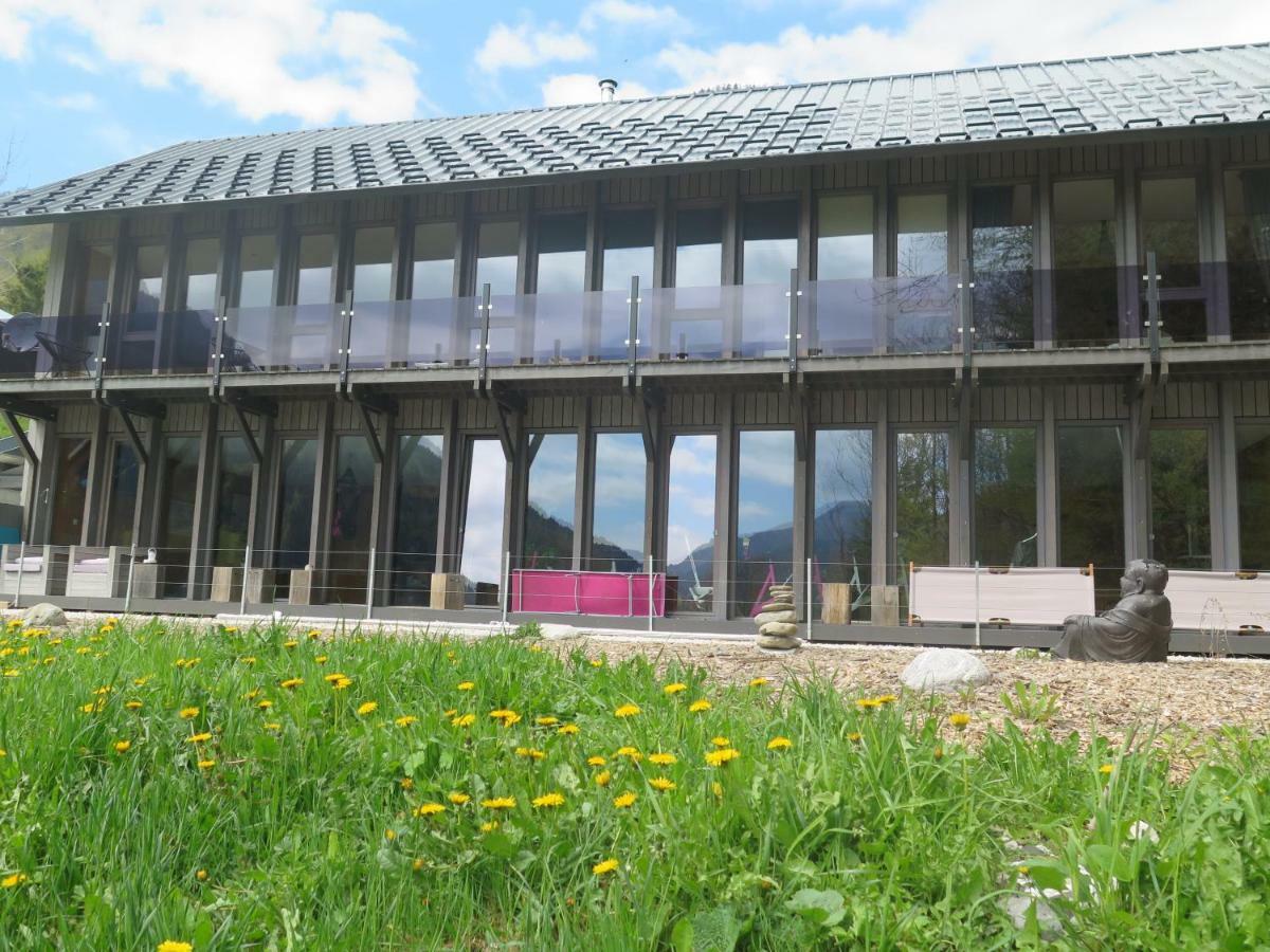 Le Chalet Du Blanc Spa Yoga アイヨン・ル・ジュンヌ エクステリア 写真